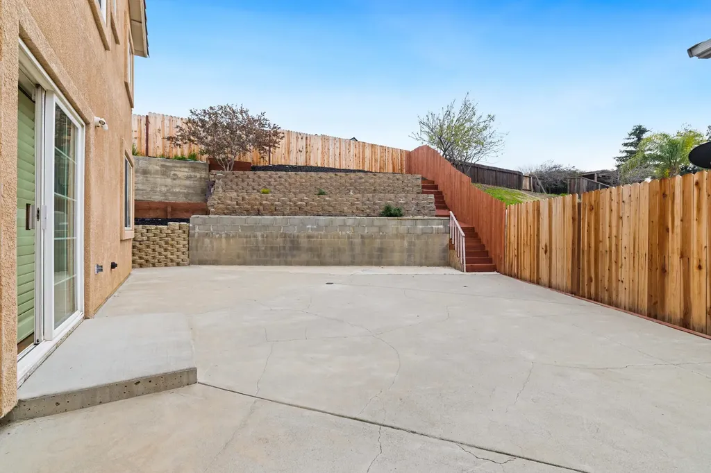 2709 G Street Antioch CA 94509