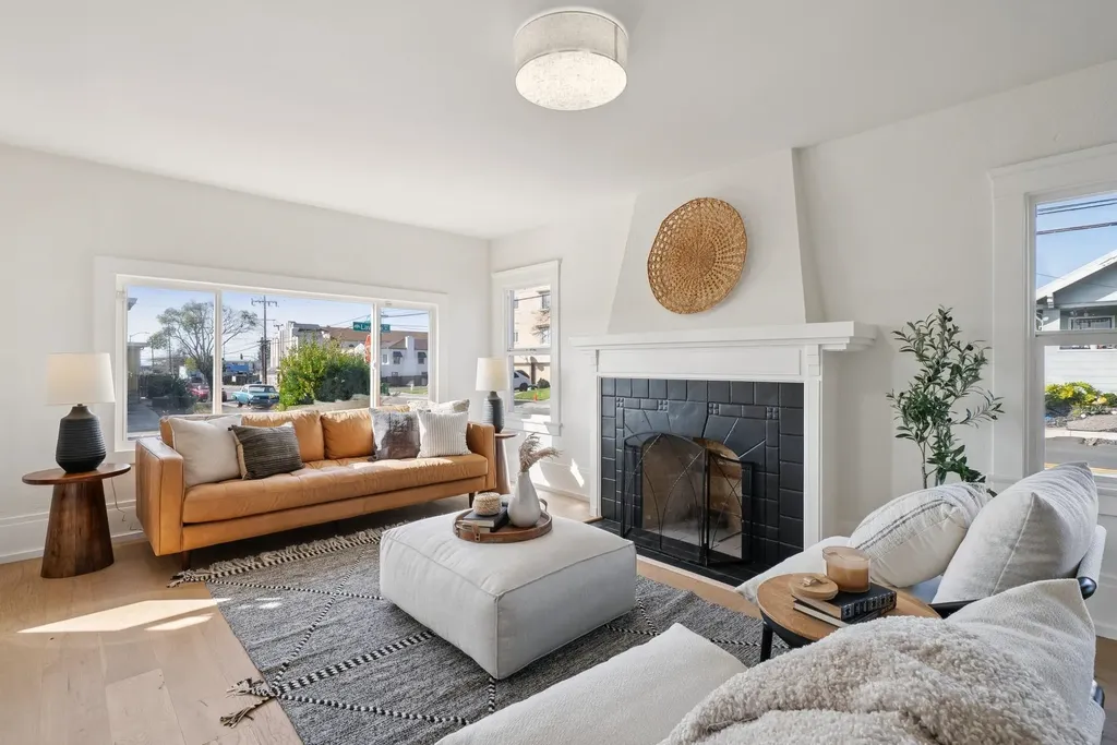 5500 Laverne Avenue Oakland CA 94605