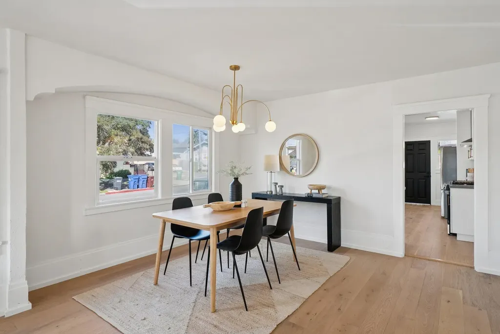 5500 Laverne Avenue Oakland CA 94605