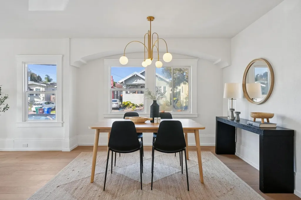 5500 Laverne Avenue Oakland CA 94605