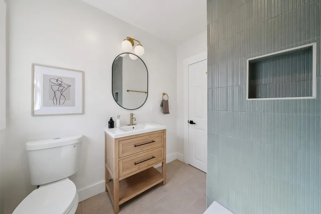 5500 Laverne Avenue Oakland CA 94605