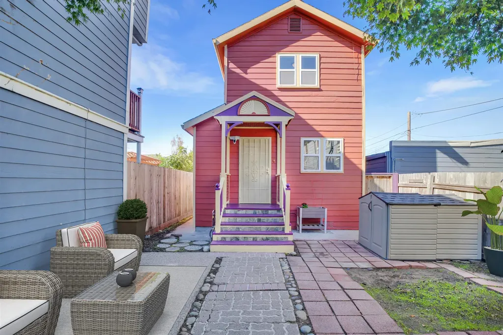 1821 Grand Street Alameda CA 94501