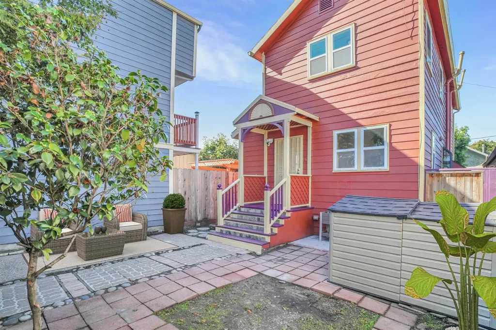 1821 Grand Street Alameda CA 94501