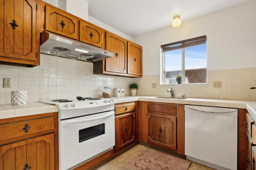 14179 Doolittle Drive San Leandro CA 94577