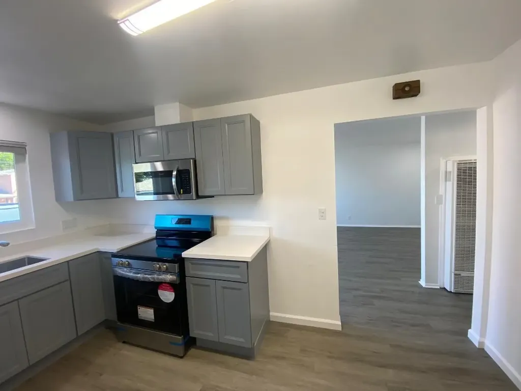 3859 High Street Oakland CA 94619