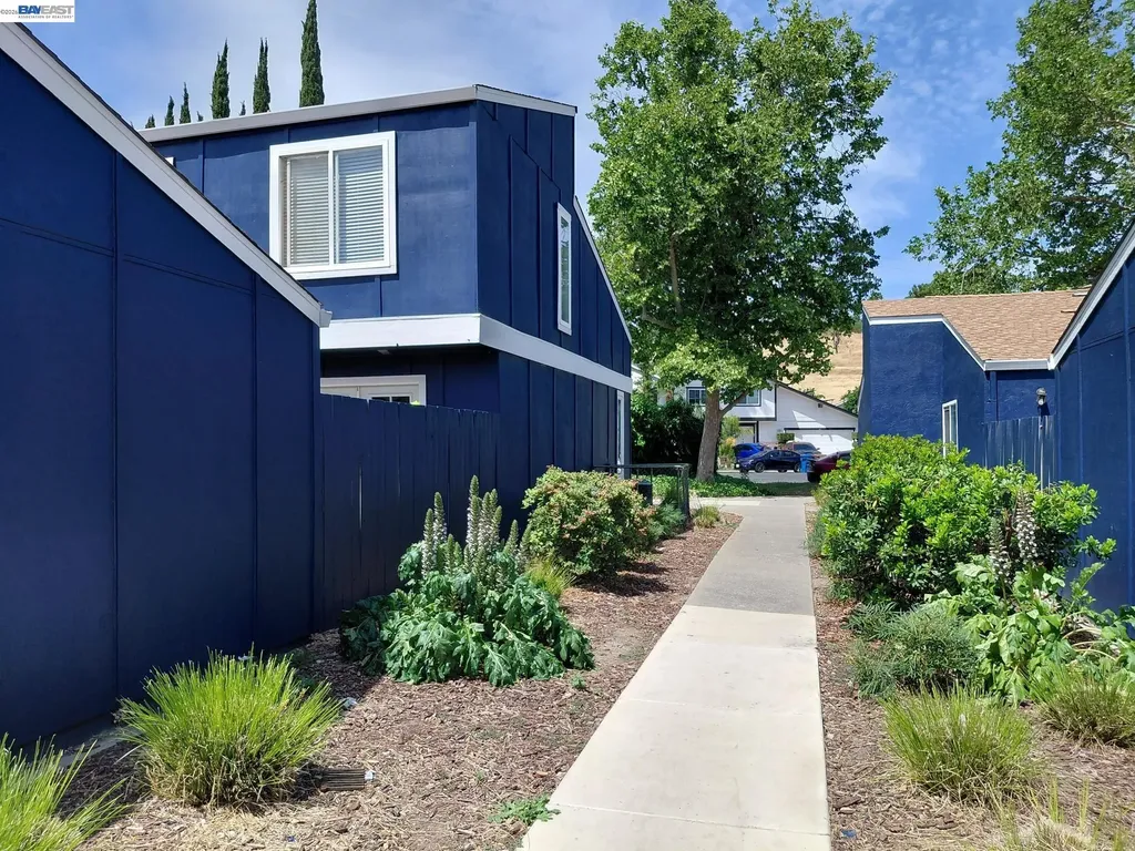 9 El Capitan Lane Antioch CA 94509