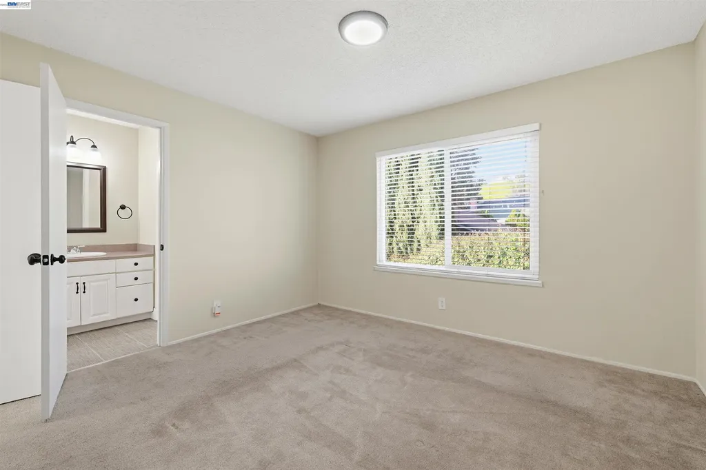 9 El Capitan Lane Antioch CA 94509