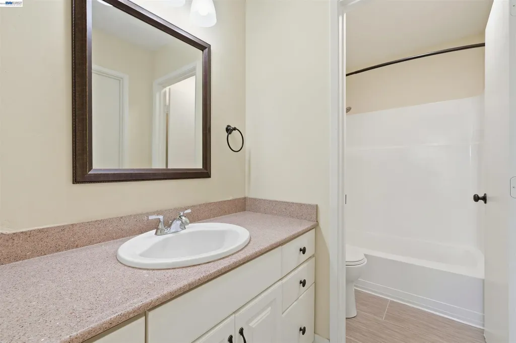9 El Capitan Lane Antioch CA 94509