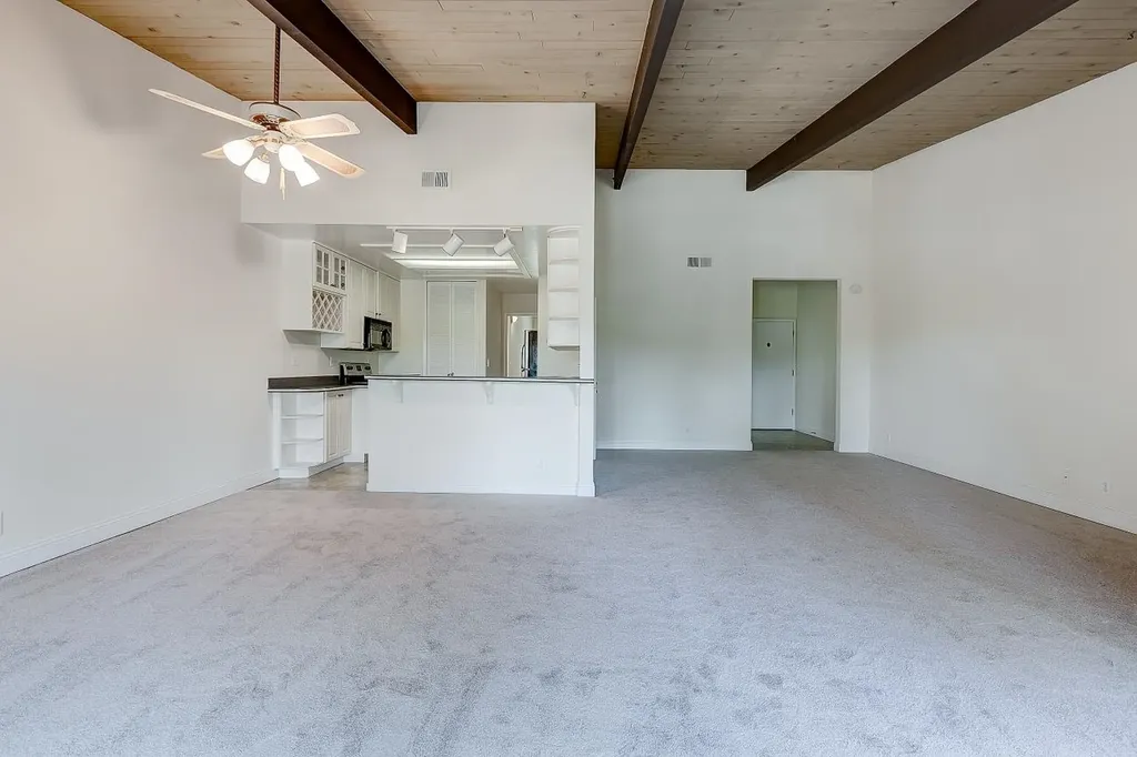 19100 Crest Castro Valley CA 94546