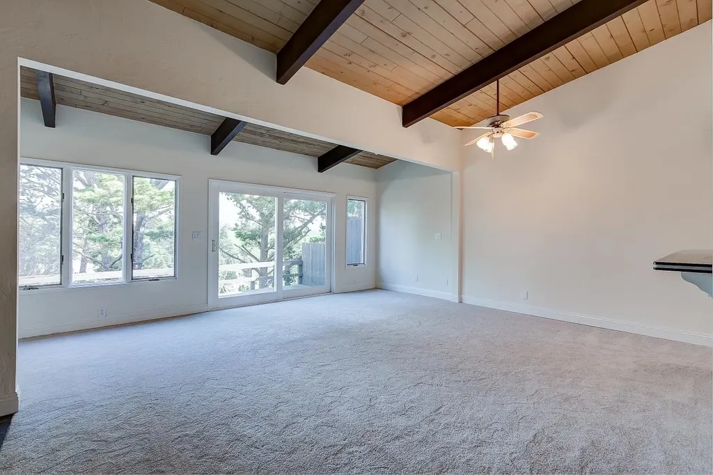 19100 Crest Castro Valley CA 94546