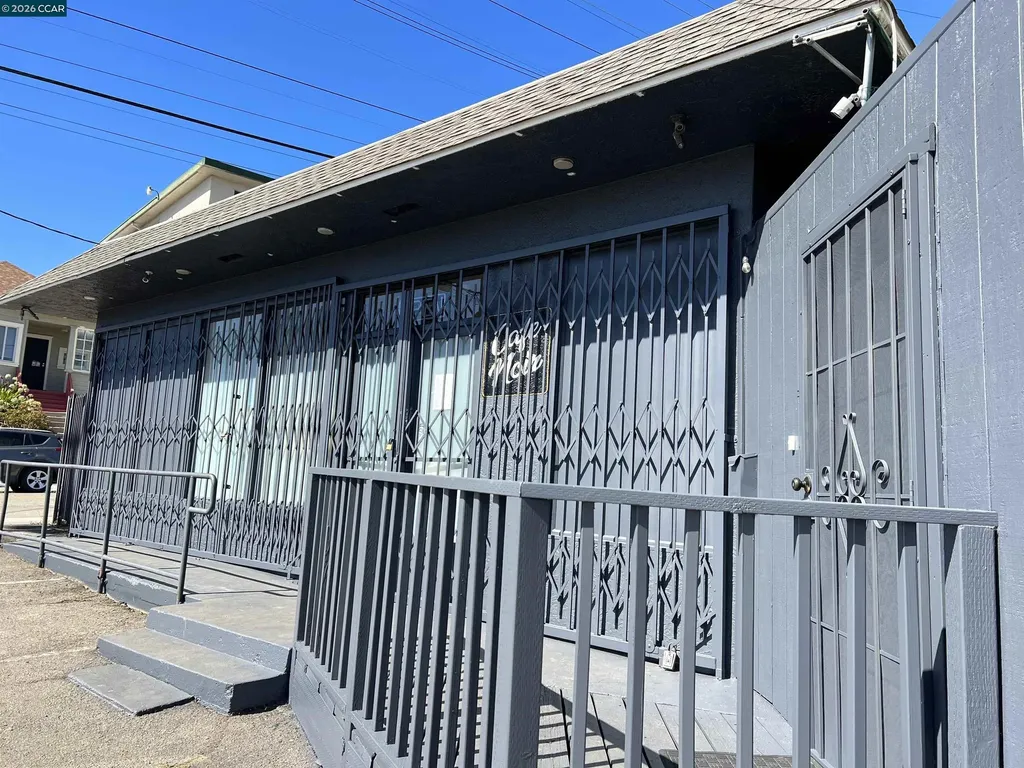 2818 Macarthur Boulevard Oakland CA 94602