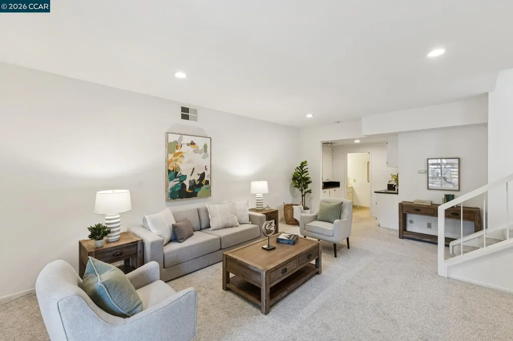 39 Saint Stephens Drive Orinda CA 94563