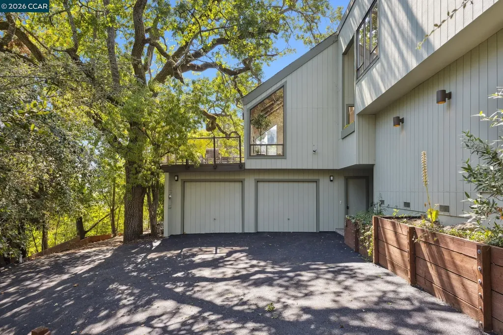 39 Saint Stephens Drive Orinda CA 94563