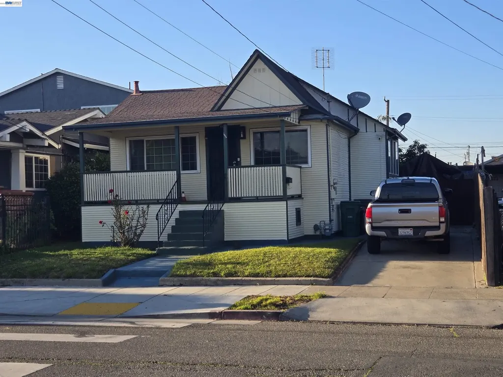 1243 62nd Avenue Oakland CA 94621