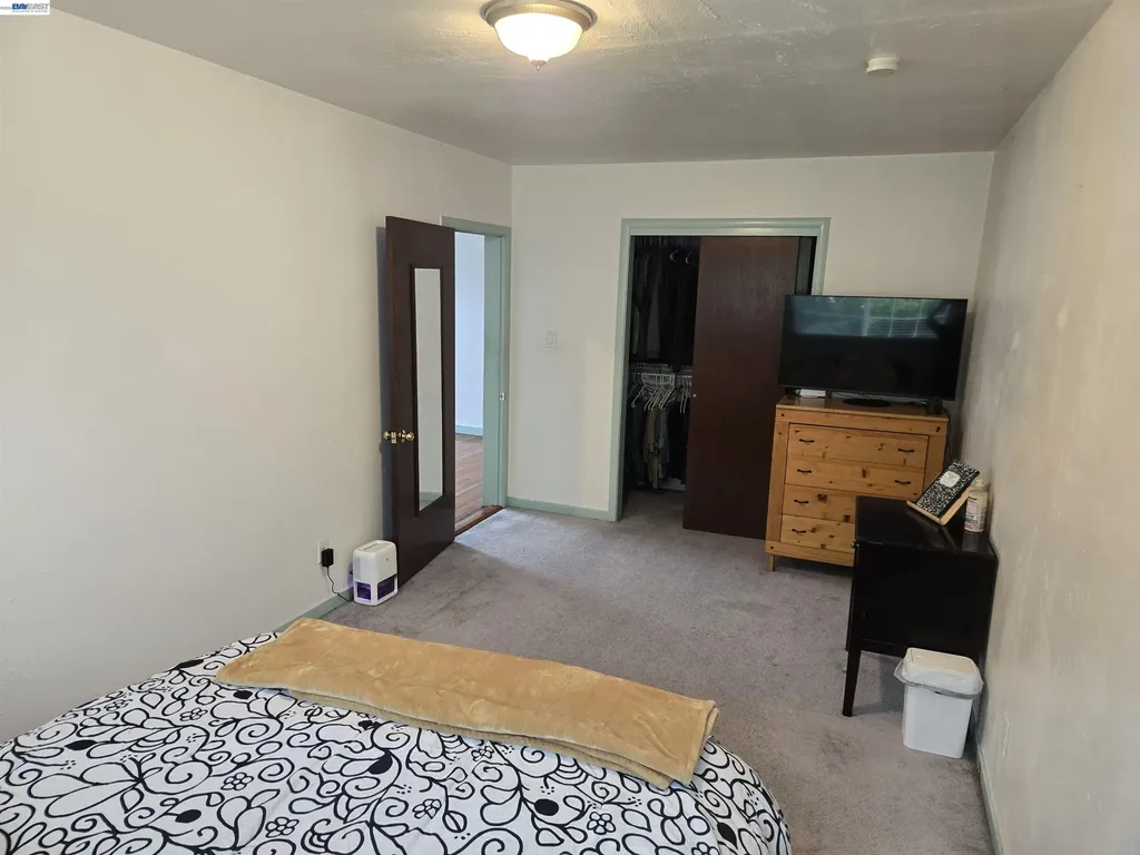1243 62nd Avenue Oakland CA 94621