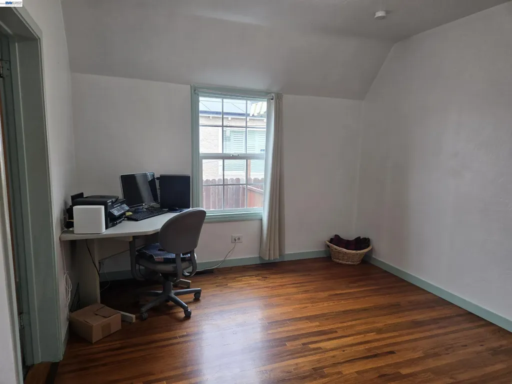 1243 62nd Avenue Oakland CA 94621