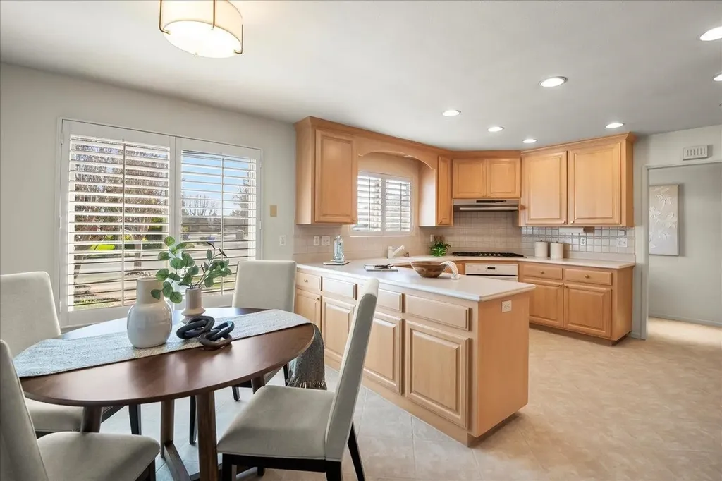 4141 Mattos Drive Fremont CA 94536