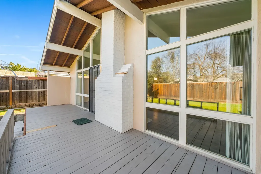 3910 East Avenue Livermore CA 94550