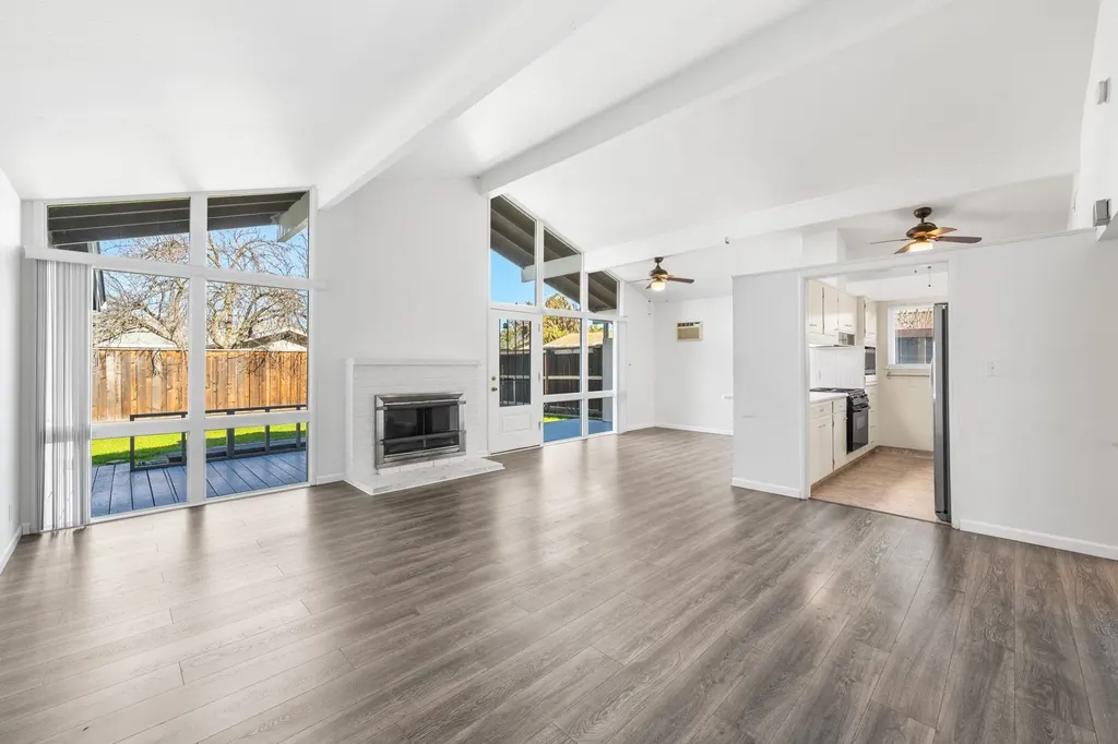 3910 East Avenue Livermore CA 94550