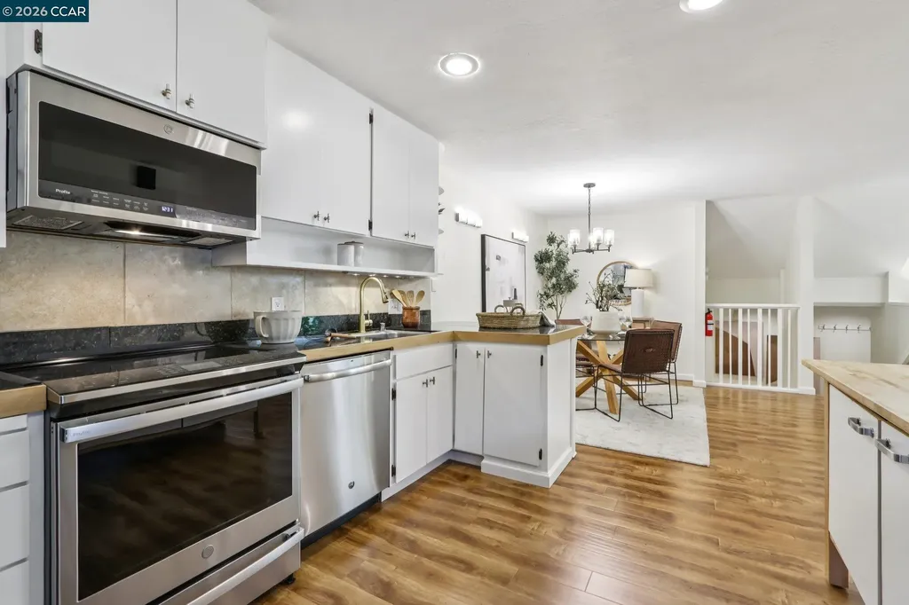 911 Dewing Avenue Lafayette CA 94549