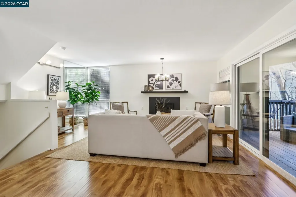 911 Dewing Avenue Lafayette CA 94549