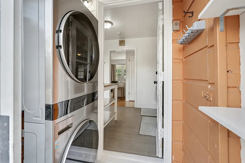 1808 Main Street Alameda CA 94501
