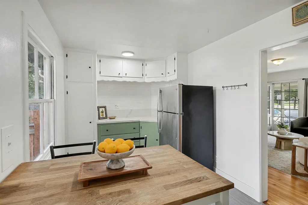 1808 Main Street Alameda CA 94501