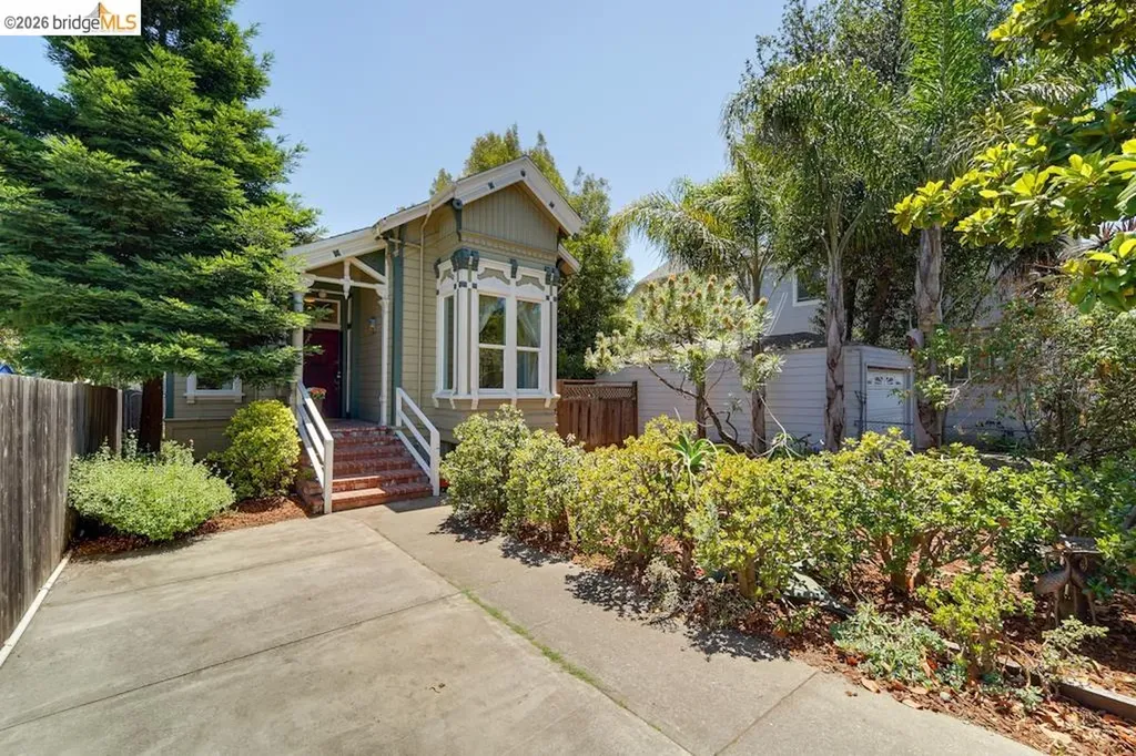 1022 Chestnut Street Oakland CA 94607