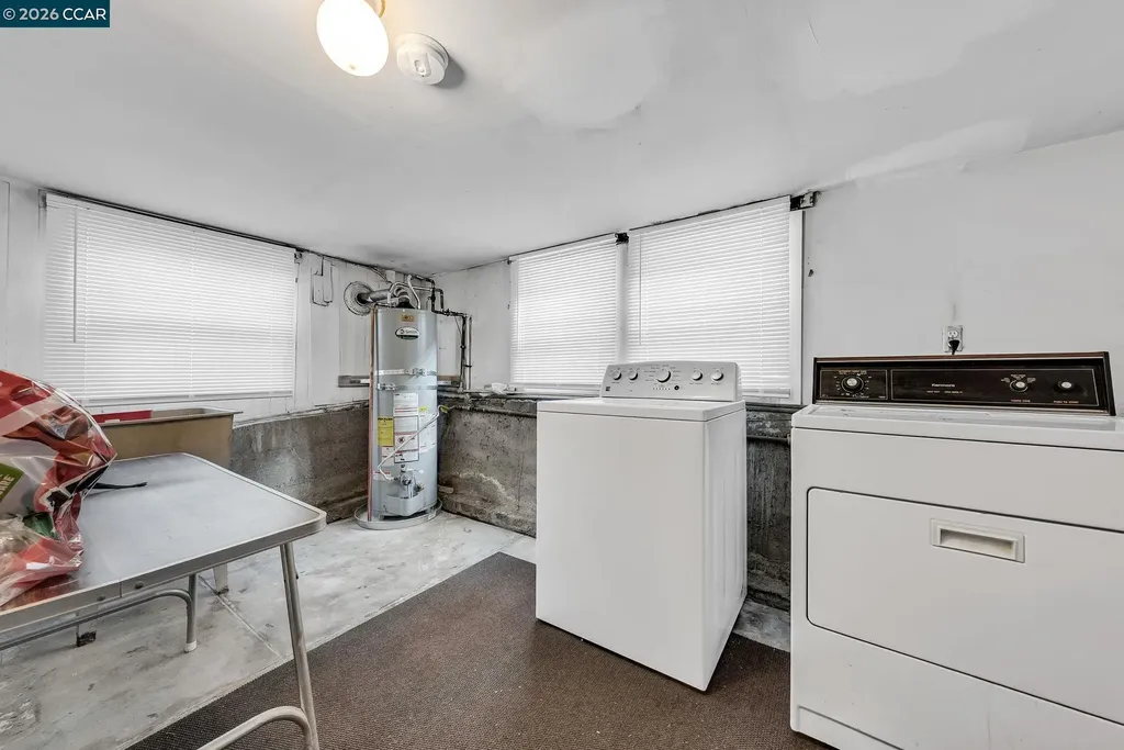 2628 Logan Street Oakland CA 94601