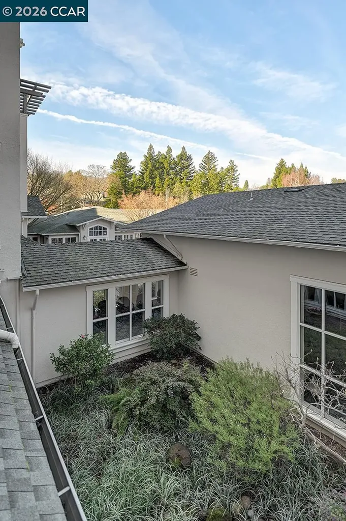 1860 Tice Creek Drive Walnut Creek CA 94595
