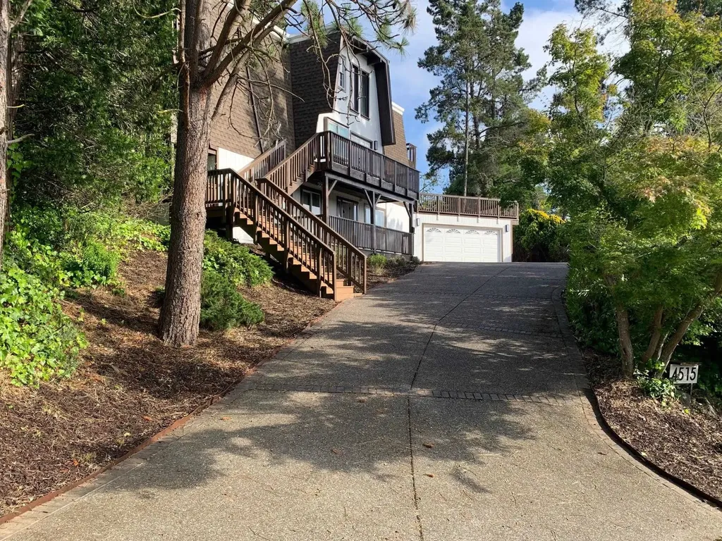 4515 Ewing Road Castro Valley CA 94546