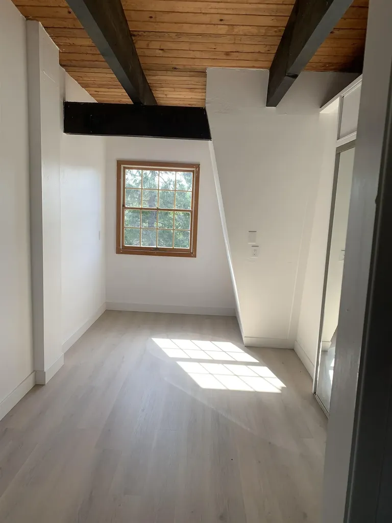 4515 Ewing Road Castro Valley CA 94546