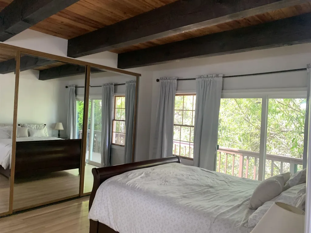 4515 Ewing Road Castro Valley CA 94546