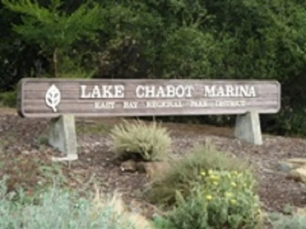 4515 Ewing Road Castro Valley CA 94546