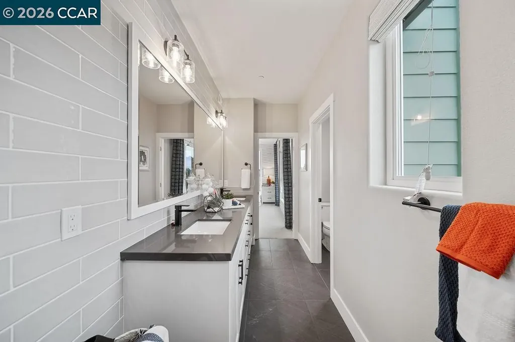 27264 Cosmo Court Hayward CA 94544