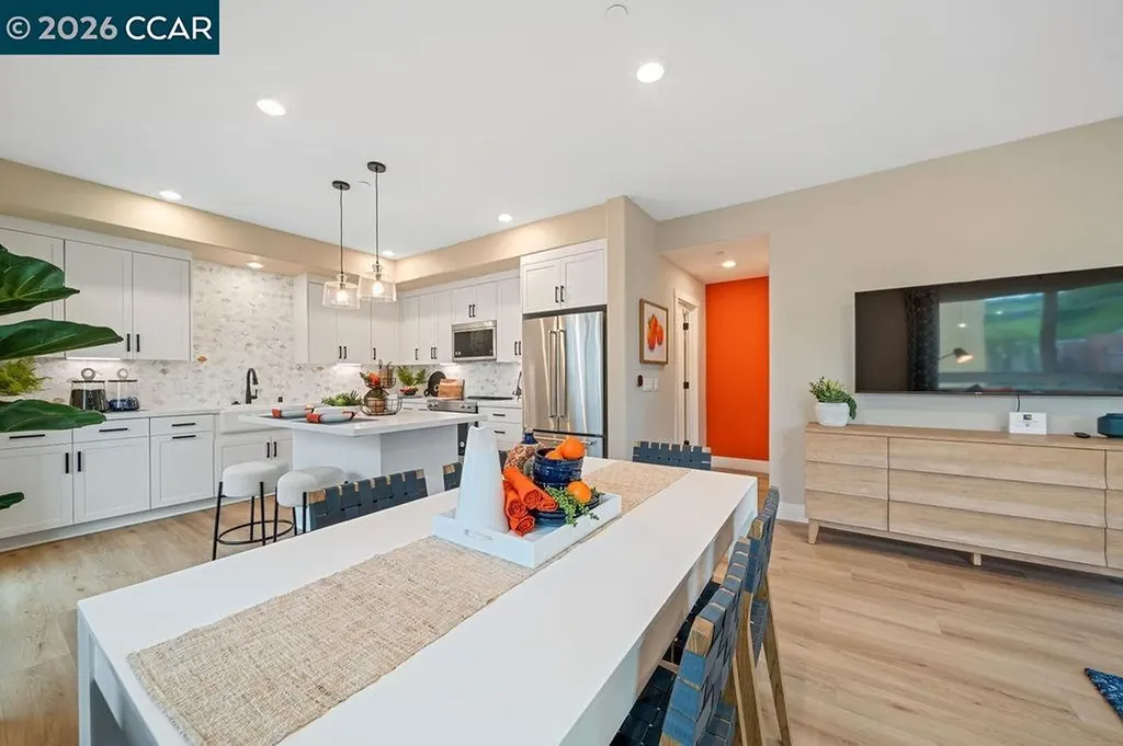 27264 Cosmo Court Hayward CA 94544