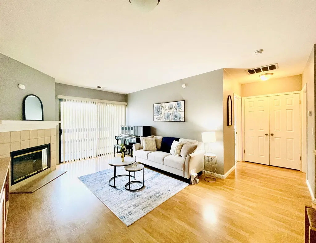 320 Villa Way Walnut Creek CA 94595