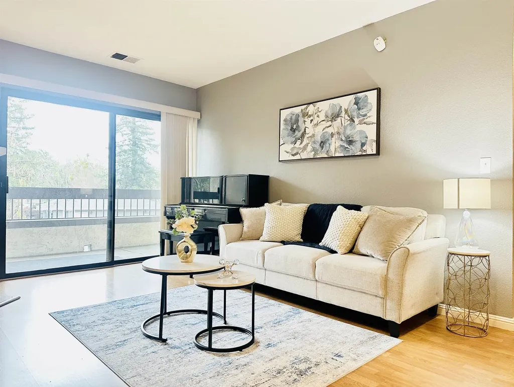 320 Villa Way Walnut Creek CA 94595