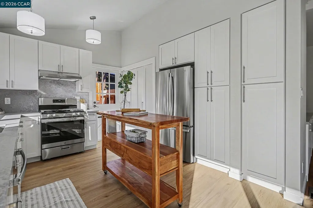 691 Rincon Road El Sobrante CA 94803