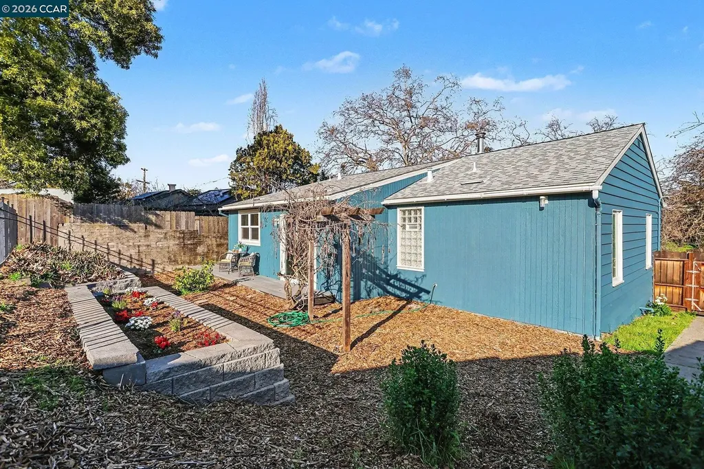 691 Rincon Road El Sobrante CA 94803