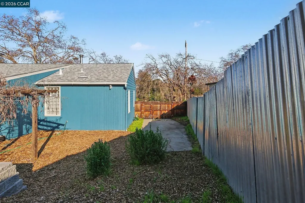 691 Rincon Road El Sobrante CA 94803