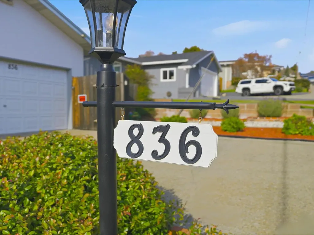 836 Hawthorne Drive Rodeo CA 94572