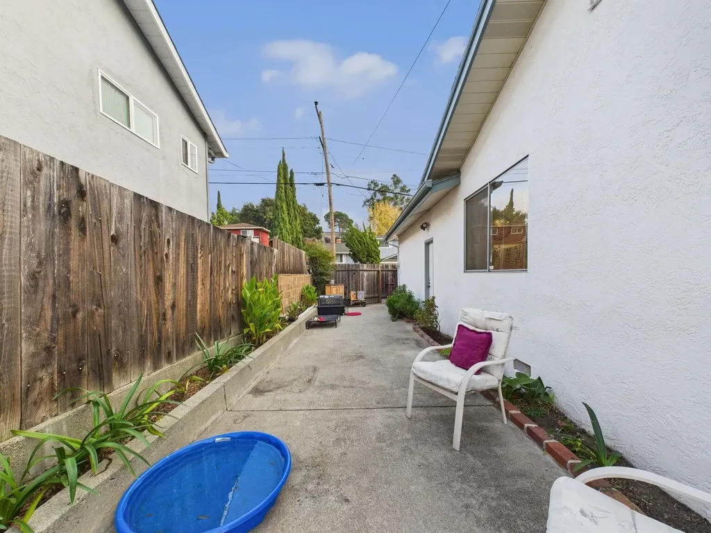 836 Hawthorne Drive Rodeo CA 94572