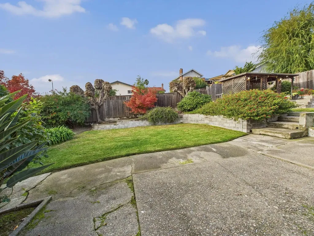 836 Hawthorne Drive Rodeo CA 94572