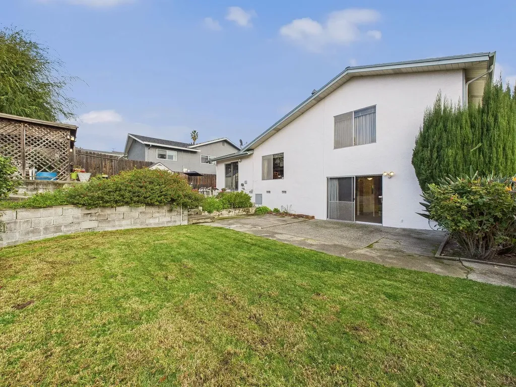 836 Hawthorne Drive Rodeo CA 94572