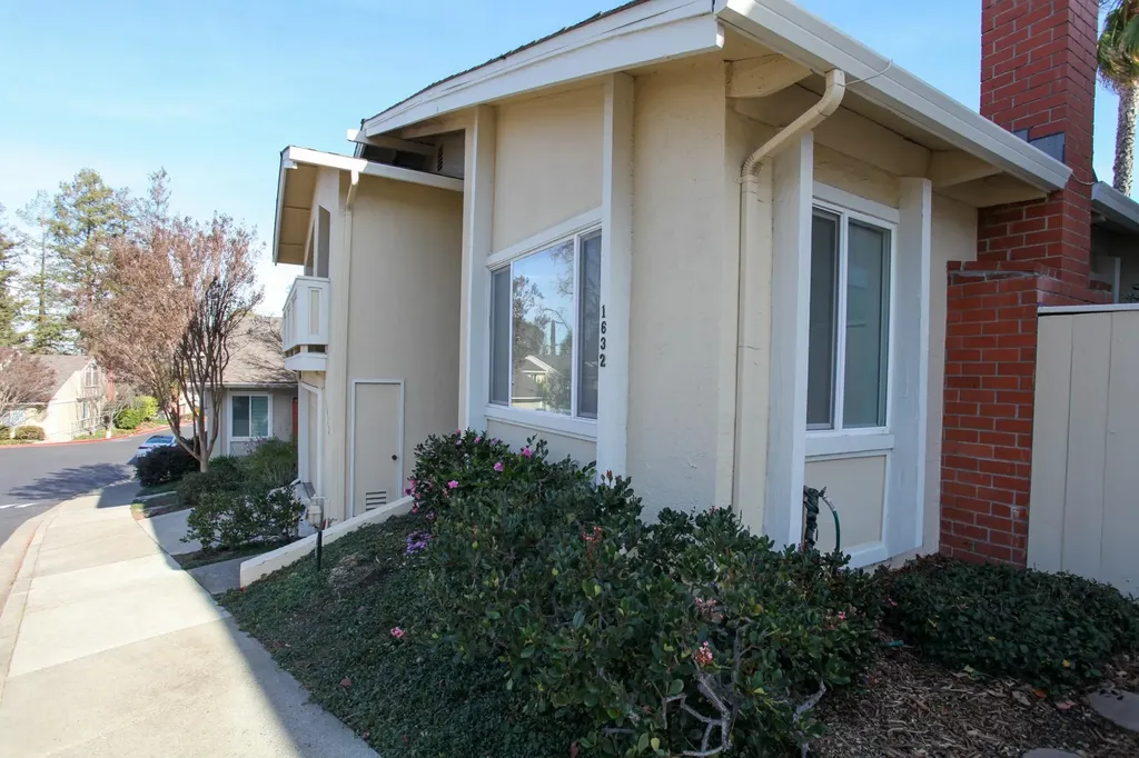 1632 Siskiyou Drive Walnut Creek CA 94598