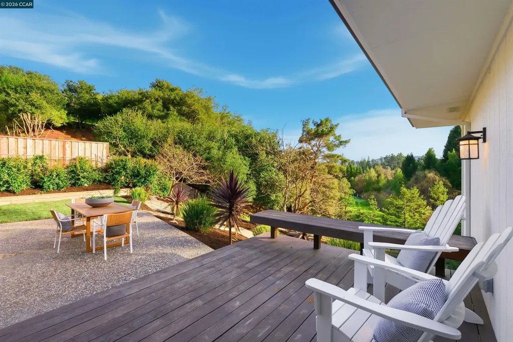 89 Greenfield Drive Moraga CA 94556