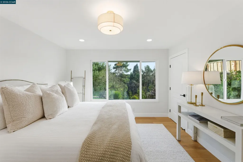 89 Greenfield Drive Moraga CA 94556