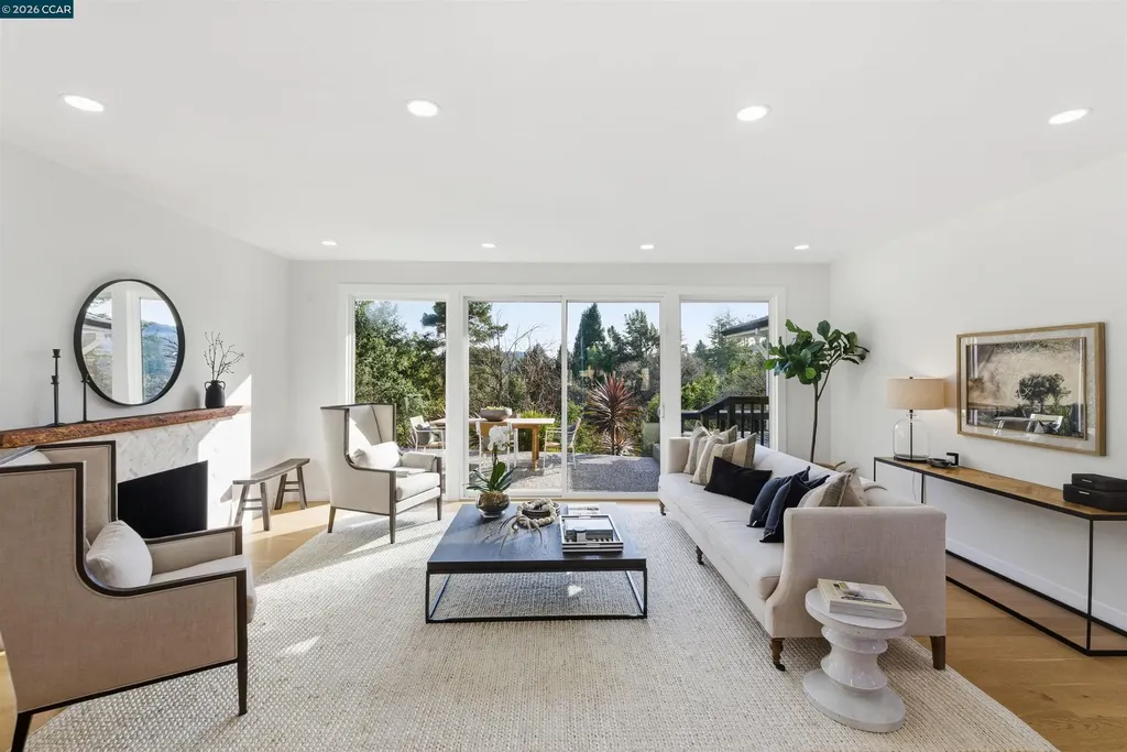 89 Greenfield Drive Moraga CA 94556