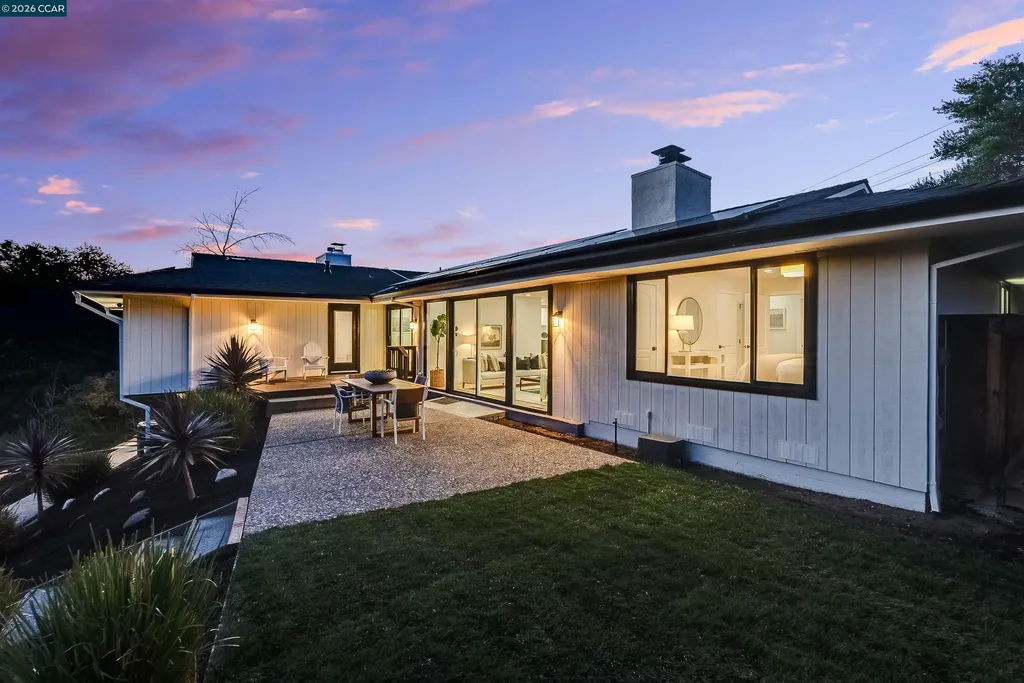 89 Greenfield Drive Moraga CA 94556